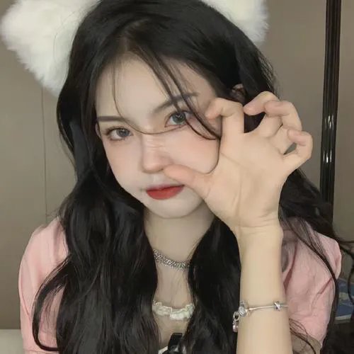 金发美人
